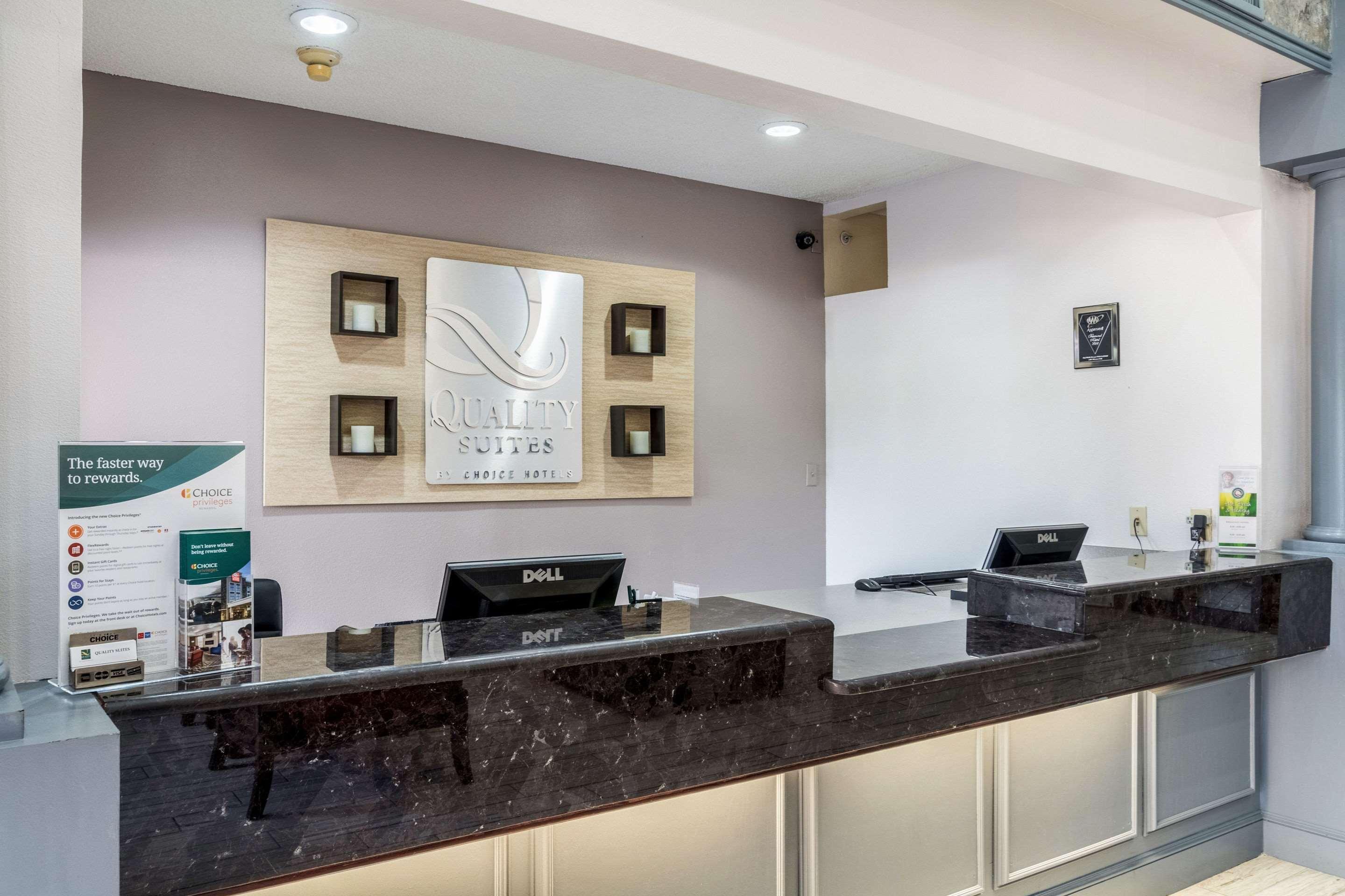 Quality Suites Burleson - Ft Worth エクステリア 写真