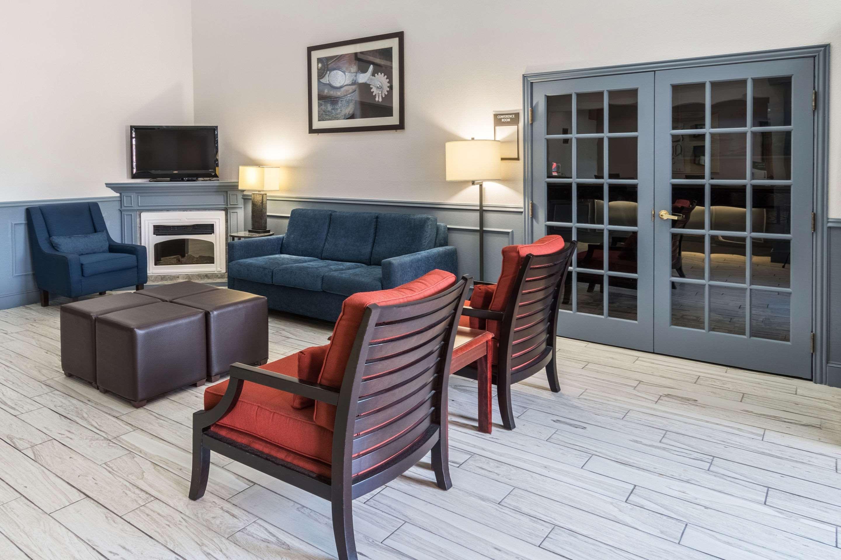 Quality Suites Burleson - Ft Worth エクステリア 写真